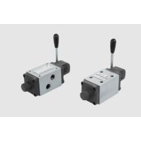 Direction Control Valve – Hydraulic Direction Control Valve for Flow Direction Switching, Reliable Spool Operation, High Pressure Performance, Durable Body, Suitable for Cylinders, Motors and Power Packs